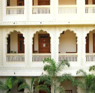 Pushkar Hostel | Banana Hostel Pushkar