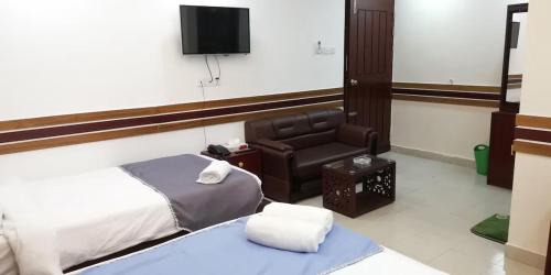 Barisal Division Hotel | Baral White Rose Hotel Dhaka