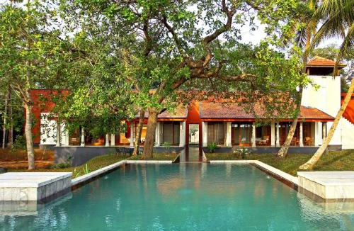 Kumbalam Bed & Breakfast | Baymaas LakeHouse