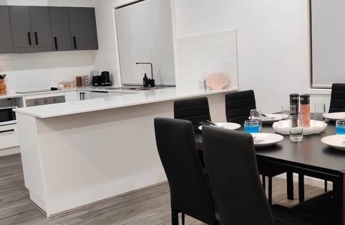 Cleveland House | BayWater Retreat@BaySide/Cleveland/Brisbne/GoldCst