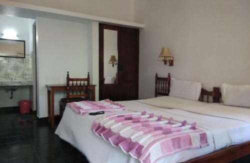 Kovalam Hotel | Beach Florra Inn
