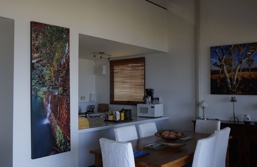 Halls Head Apartment | Beach Front The Wedge - Adults Only