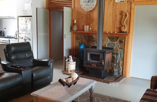 Carrickalinga House | Beach House-5 minutes to beach, with deck surrounding house, family friendly