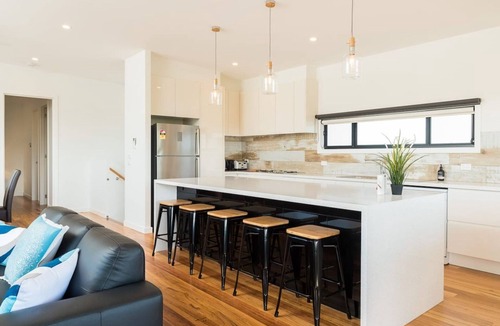Smiths Beach House | Beachcomber Sunset - Located in Smiths Beach, the best part of Phillip Island
