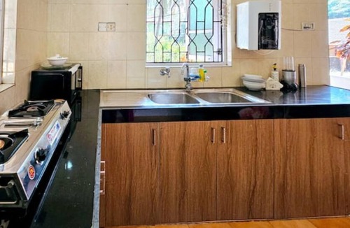 Candolim House | BeachHome2BR| Pet-Work Friendly|Local exp|OpenYard