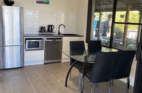 Culburra Beach House | Beautiful waterfront, pet friendly, modern space for 4 adults or young family.