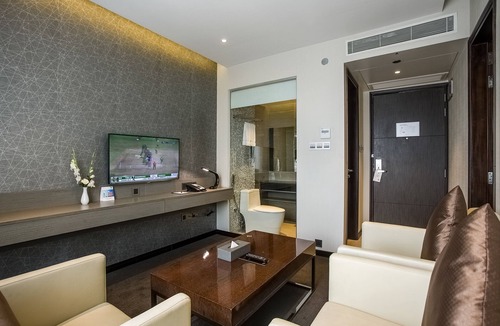 Uttara Hotel | Best Western Plus Maple Leaf