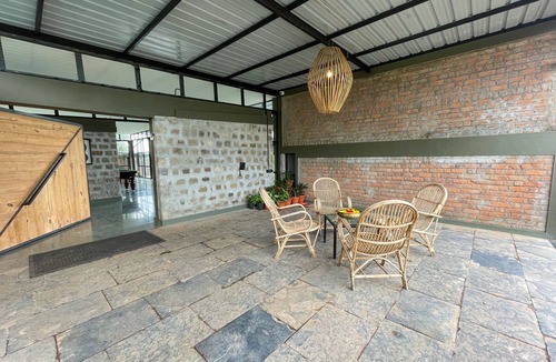 Bail Hongal Bed & Breakfast | BEVINA MANE 102