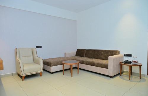 Hosur Hotel | BHAVANIS Vista By ICON