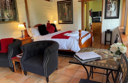 Koroit Apartment | Birch Studio Koroit - Peaceful, Relaxing, Tranquil