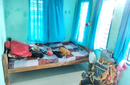 Aryad South Hostel | Birdwatching and kaya king for backpackers
