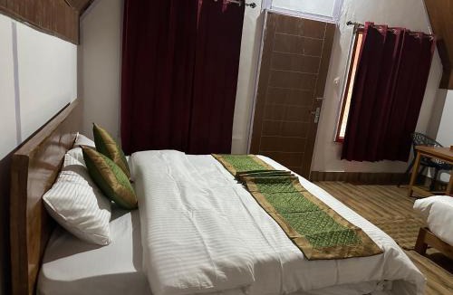 Kharsali Hotel | Blessings Resort