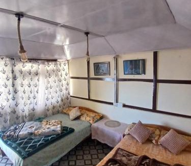 Rishop House | Bliss Homestay