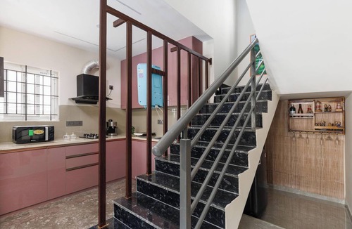 Hosur Apartment | Bloom Haven by Stayjade Poolgarden1h HSR E-city