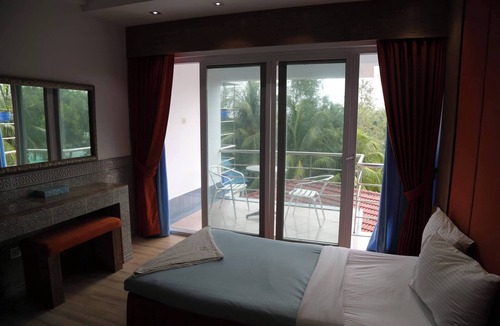 Saint Martin's Island Hotel | Blue Marine Resort