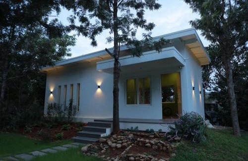 Yercaud Villa | Blue Valley Estate-Mountain View Villa