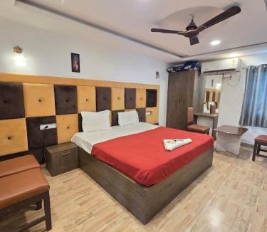 Krishna Karanai Hotel | Bluebell castle