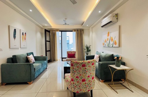 Gurugram Apartment | BluO 3BHK Golf Course Road Balcony Lift