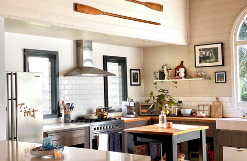 Panmure House | BookLovers Creatives Romantic Luxe Retreat Great Ocean Road Region on Acreage