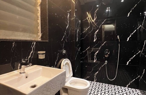 Tungarli Hotel | Boss 3 BHK With Pvt Pool By Stellar Stays