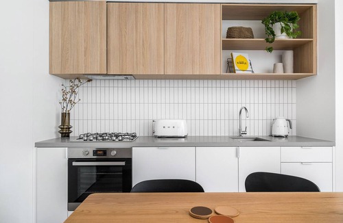 Glen Iris Apartment | BOUTIQUE STAYS - Axel Apartments 103 The Hadley
