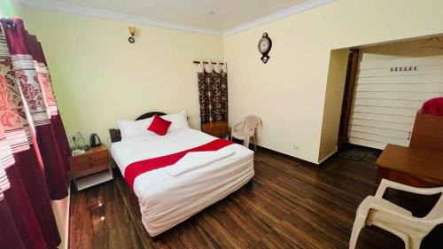 Kandal Hotel | Bull Bull Homestay