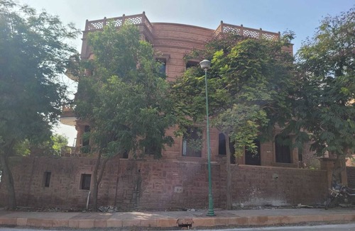 Jodhpur House | Bungalow next to the palace!