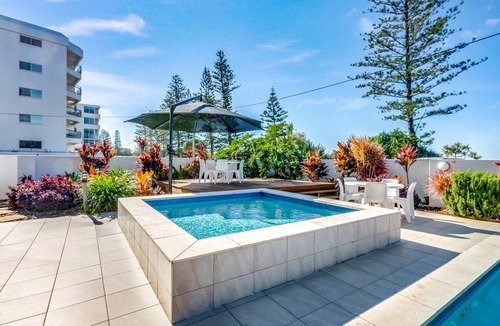 Bargara Apartment | C Bargara Unit 101 Ocean Front