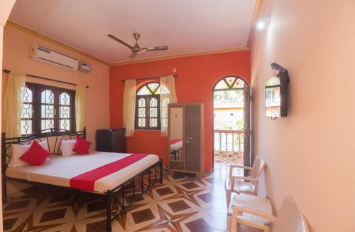 Calangute House | Calagunte inn 1 bhk Apartment with kitchen 1 minet walk distance beach