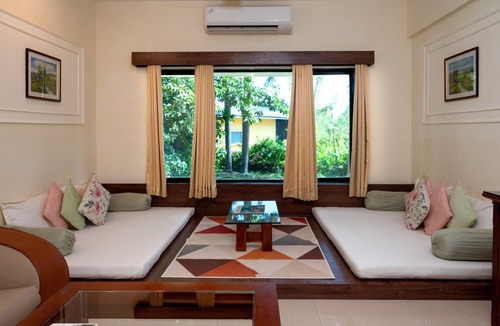 Igatpuri Hotel | Camel Valley Resort & Spa