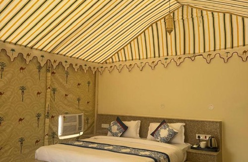 Sam House | Camp & Desert Safari & Pool