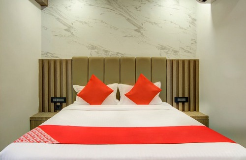 Vijayawada Hotel | Capital O 23031 V Hotel