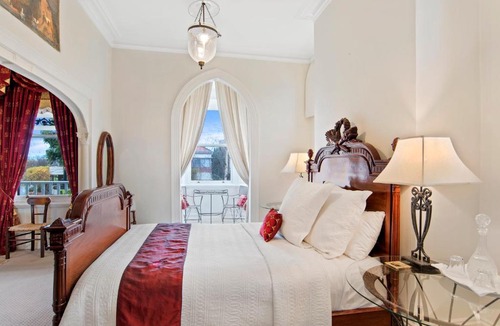 Williamstown Apartment | Captains Retreat Apartments and Cottages