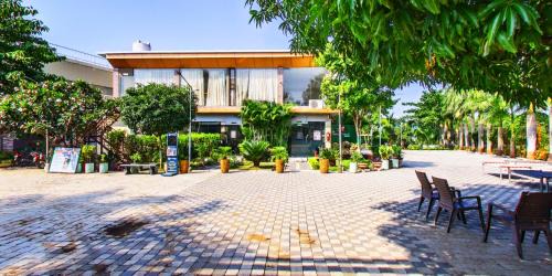 Talala Resort | Carina Retreat Resort