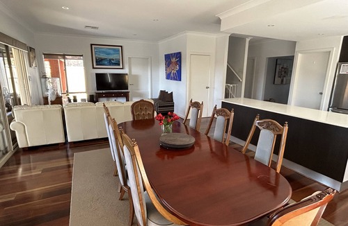 Wallaroo House | CASA ROBERTO, WALLAROO MARINA