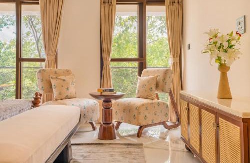 Siolim Villa | Casa Suneos 4-BHK Villa With Private Pool & Lift Near Popular Restaurants