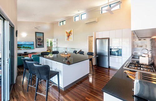 Hamilton Island Villa | Casuarina 16 - Your Ultimate Hamilton Island Retreat!