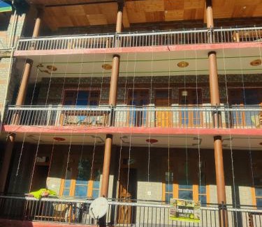 Kasol Hotel | Chalo Chhalal Hotel & Cafe