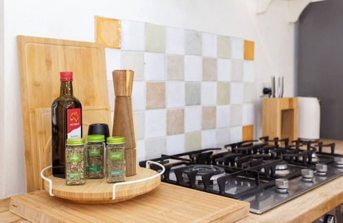 Fremantle House | Charming Heritage Cottage |Stylish Sth Freo