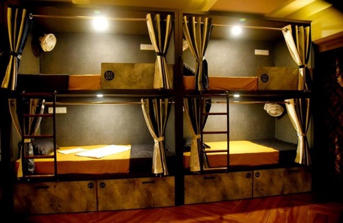 Ahmedabad City Centre Hostel | Charyana Lady Dorms