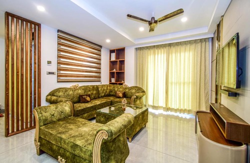 Shimla Apartment | Chivas 3bhk Shimla- Parking+ Rooftop+Wi-Fi+BBQ