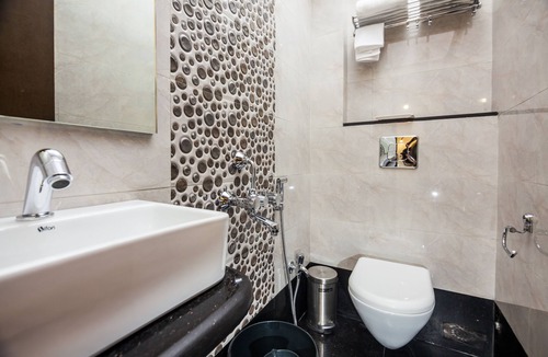 Dadar East House | City Guest House