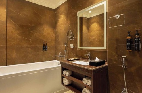 Dhanbad Resort | Clarks Inn Suites Dhanbad