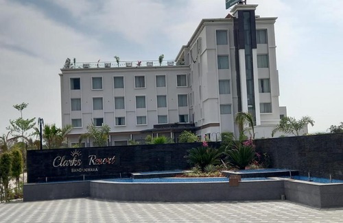 Bhinai Resort | Clarks Resort Bandanwara