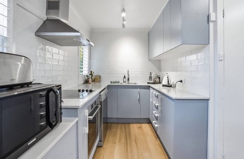 Barwon Heads House | Coastal Cottage Retreat in the Heart of Barwon Heads