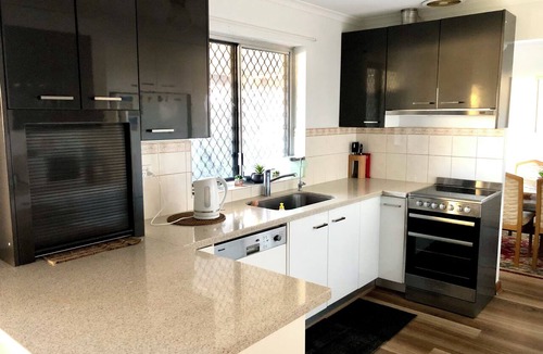 Hayborough House | Coastal Hayborough – Your Perfect Port Elliot/Victor Harbor Base