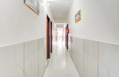 New Delhi Hotel | Collection O Burari Post Office