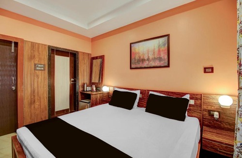 Sualkuchi Hotel | Collection O Downtown Hospital Guwahati Formerly Cherry City Cottage