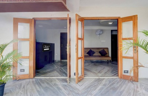 Shillong Hotel | Collection O Police Bazar Shillong