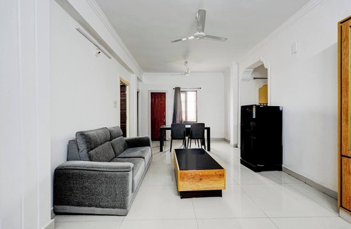 Tada Hotel | CollectionO Guduvancheri Railway Station